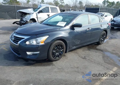 2015 Nissan Altima 2.5 S from USA, damaged, VIN 1N4AL3AP7FC245237